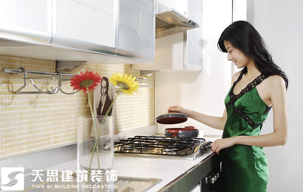 <a href=http://www.lwwtgwq.cn/anli/ target=_blank class=infotextkey>合肥工裝</a>公司